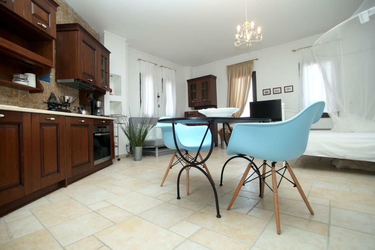 Beautiful Studio in traditional Afytos Halkidiki-UVC sterilized Exterior foto